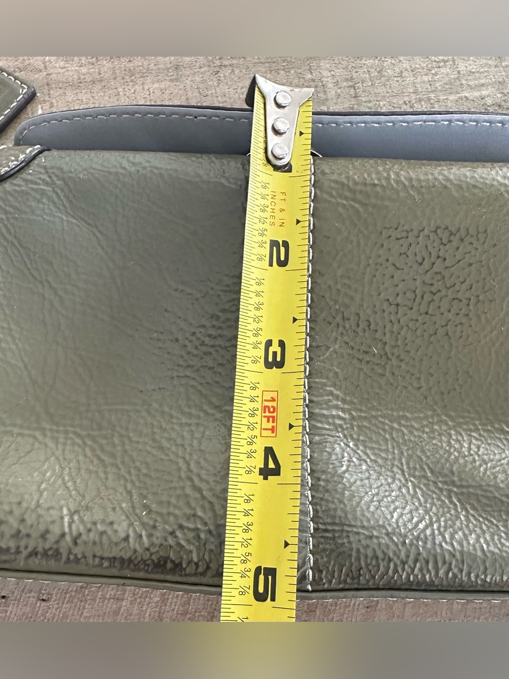 Vintage coach green patent leather pouch/ wristlet - Picture 14 of 15